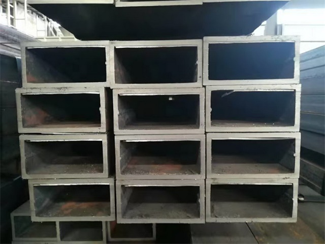 普陀Q235冷拔方管材质特点 适用工程场景分析